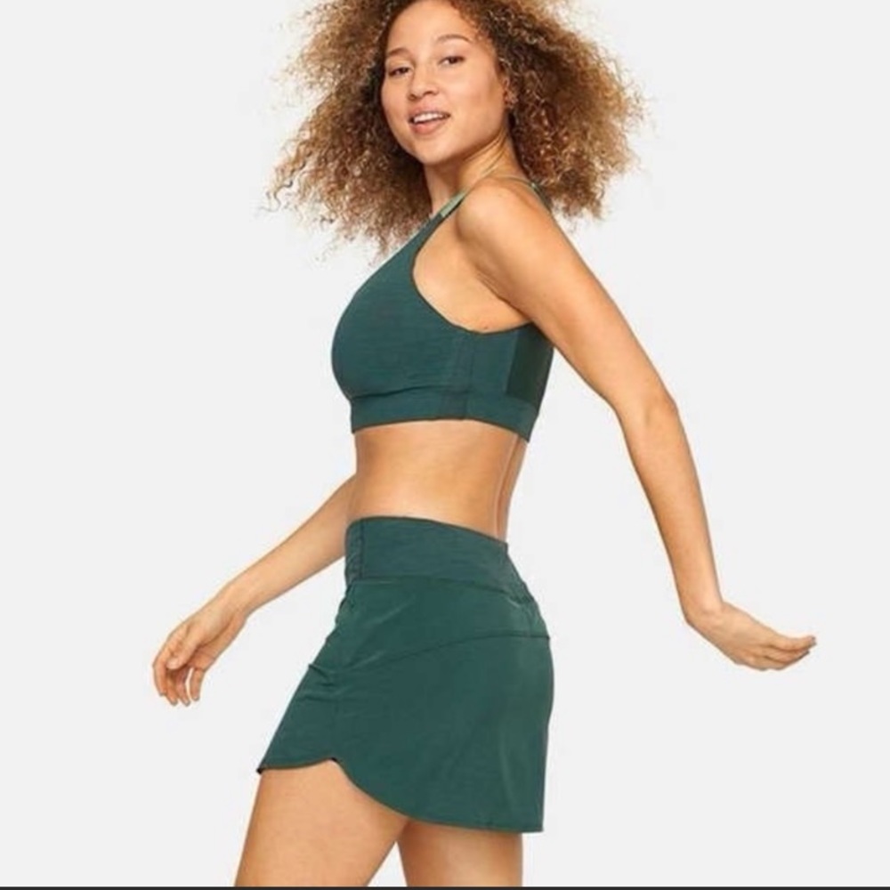 SOLD OUT Hudson Skort Size S in evergreen